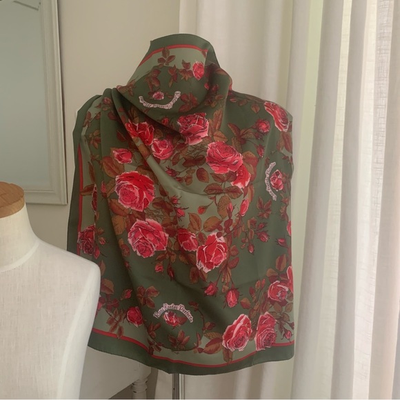 Cornelia James Vintage Rose Silk Scarf - Picture 5 of 15